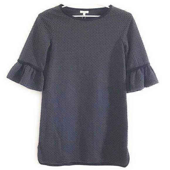 Max Studio Dresses & Skirts - Max Studio | Geo Printed Bell sleeve Dress